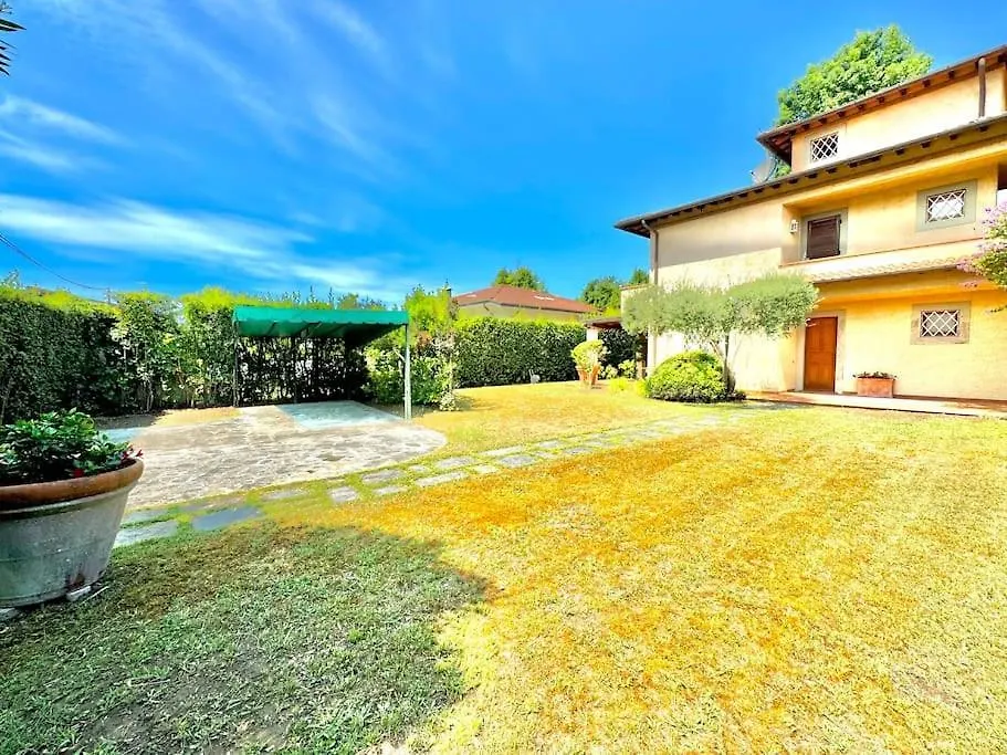 Forte Classic Stylish Villa Forte dei Marmi Italien